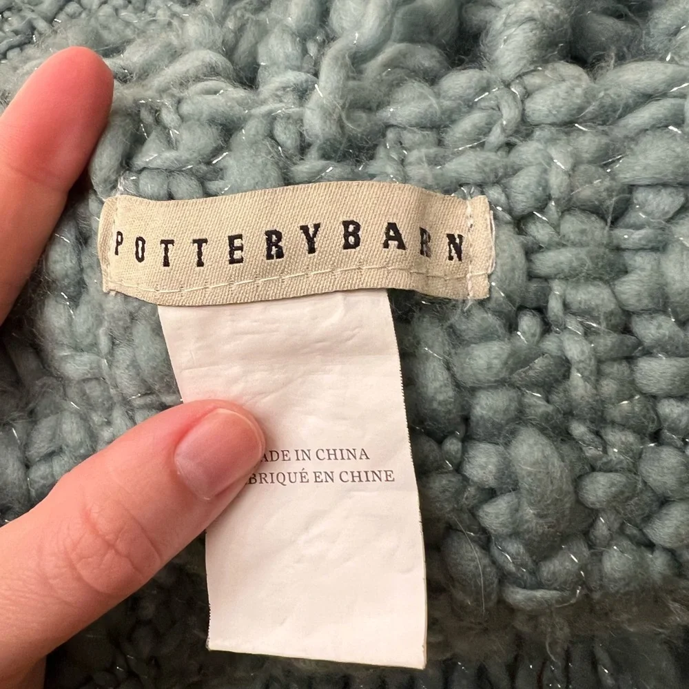 Pottery Barn Chunky Knit Throw Blanket Teal and Silver 50” x 60” Cozy Fringed - Picture 5 of 6